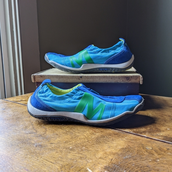 Merrell Air Cushion Sneakers. EUC. Size 6. - Picture 3 of 11